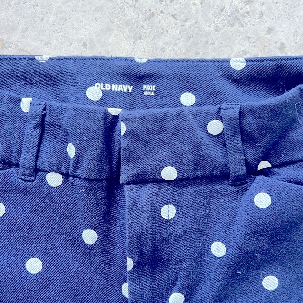 Old Navy Pixie Ankle Cotton Pants - image 2